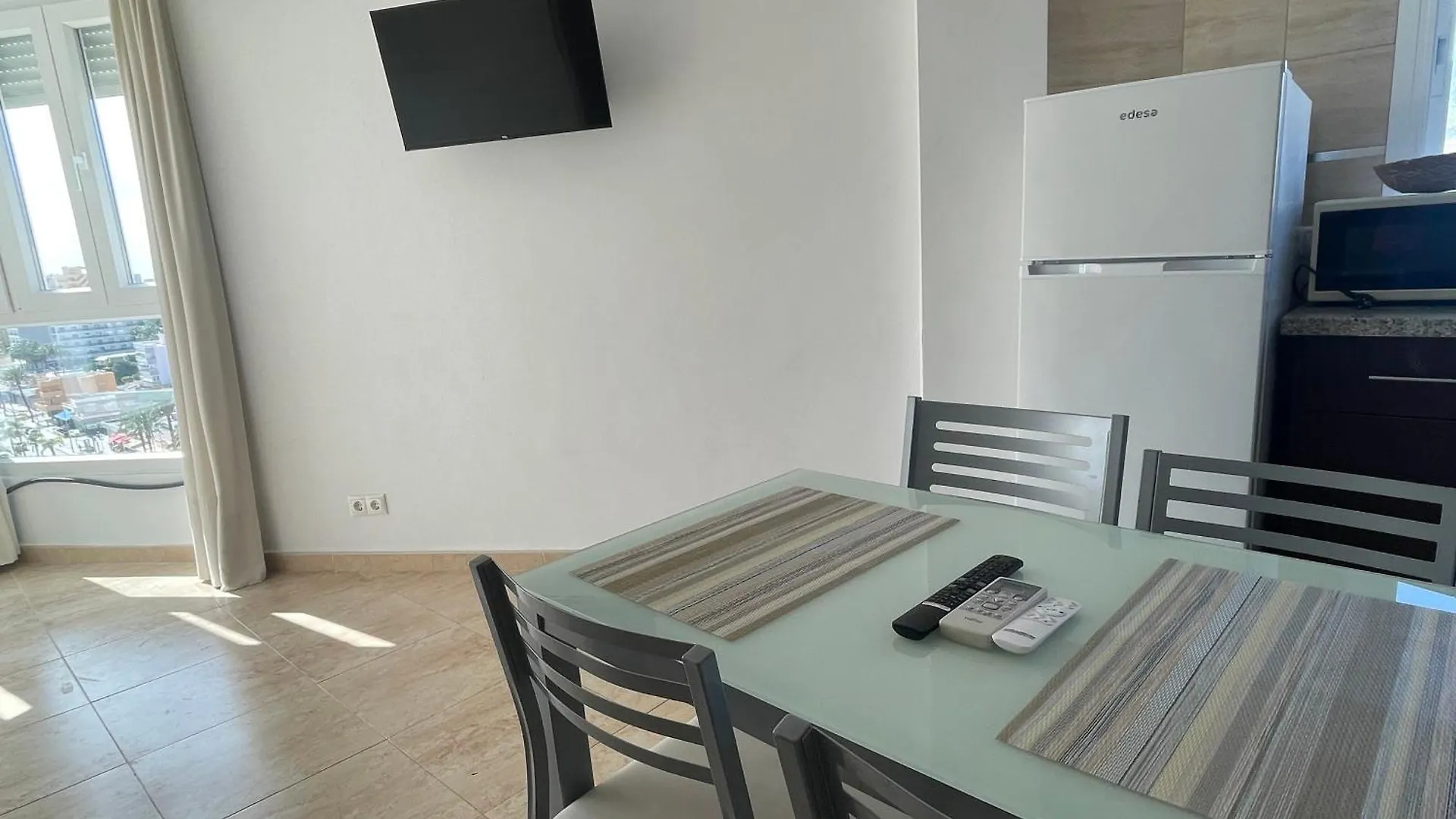 Apartamento Diana Primera Linea De Playa Apartment Benalmadena